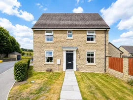 Castle Stead Drive, Cullingworth, BRADFORD photo