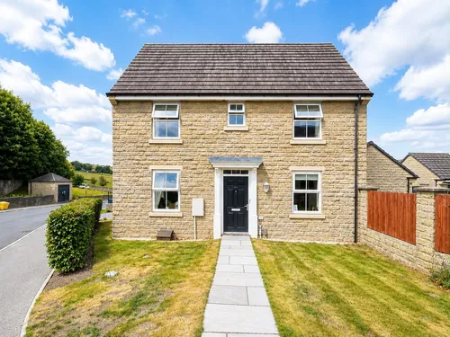 Castle Stead Drive, Cullingworth, BRADFORDphoto