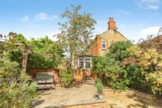 Rotton Row, Raunds