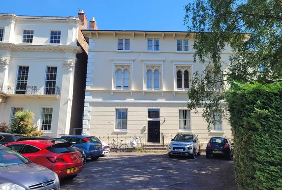 104 Bath Road, Cheltenham, GL53