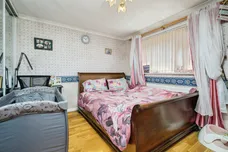 Brook Close, Plympton