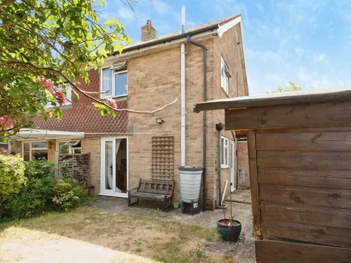 Elm Road, Westergate, CHICHESTERphoto