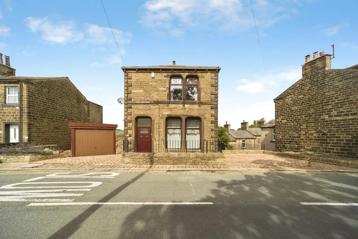 Hebden Road, Haworth, Keighley