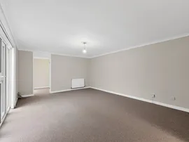 Skelmorlie Place, Kilwinning thumb 3