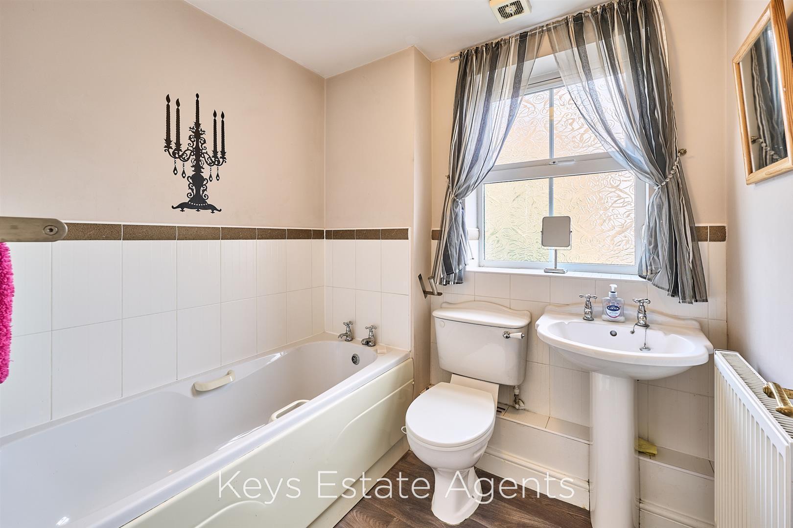 Moorhen Way, Packmoor, Stoke-On-Trent Image 12