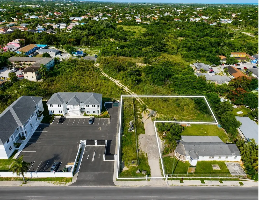 Carmichael Road Nassau / New Providence