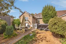 Park Avenue, Waterlooville