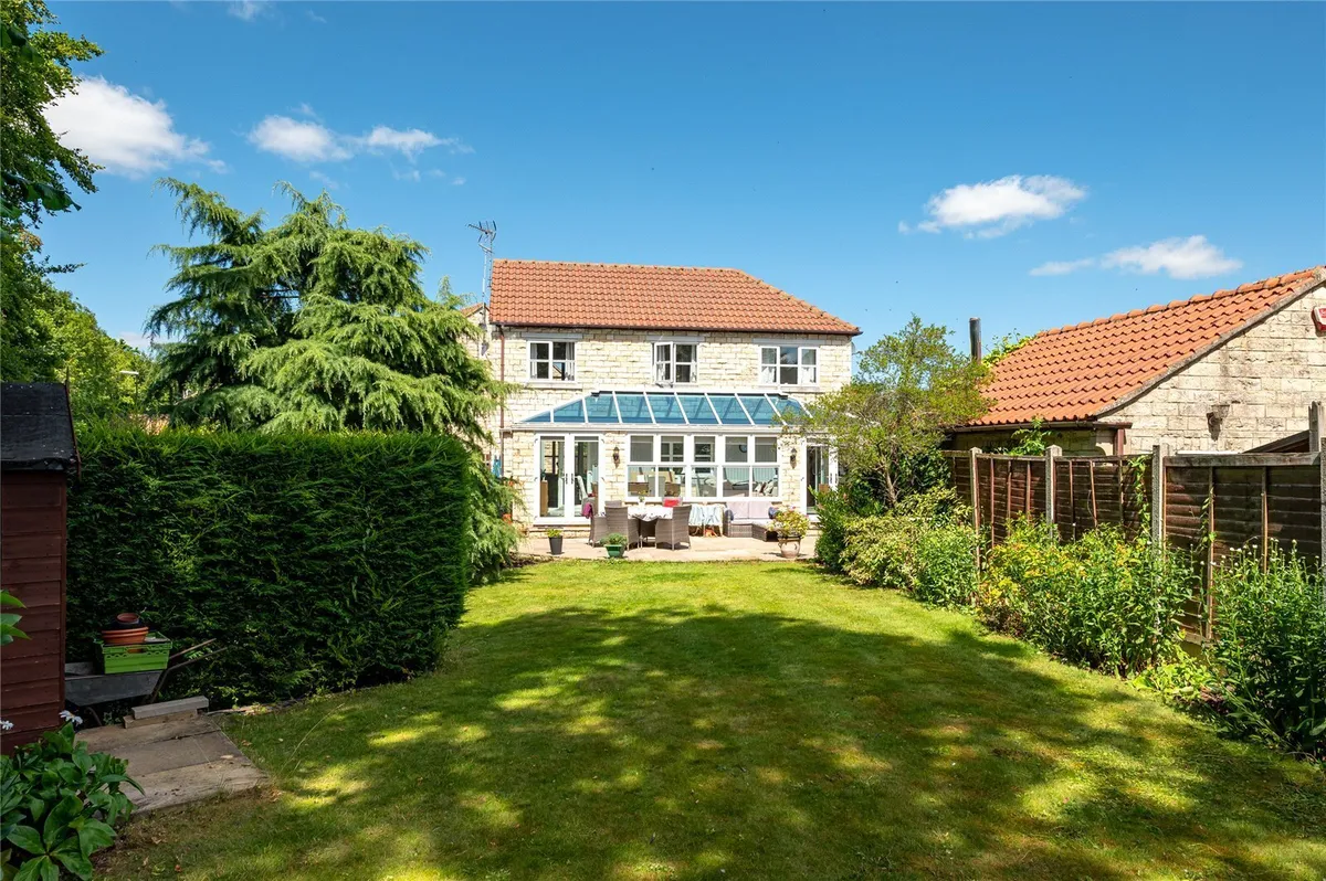 Milnthorpe Lane, Bramham, LS23