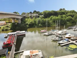 Victoria Wharf, Cardiff thumb 2
