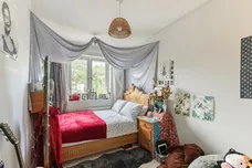 Wellesley Crescent, Twickenham, TW2 photo 9