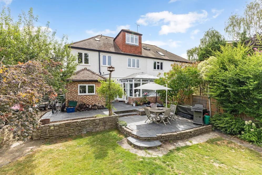 Wellesley Crescent, Twickenham, TW2 photo 14