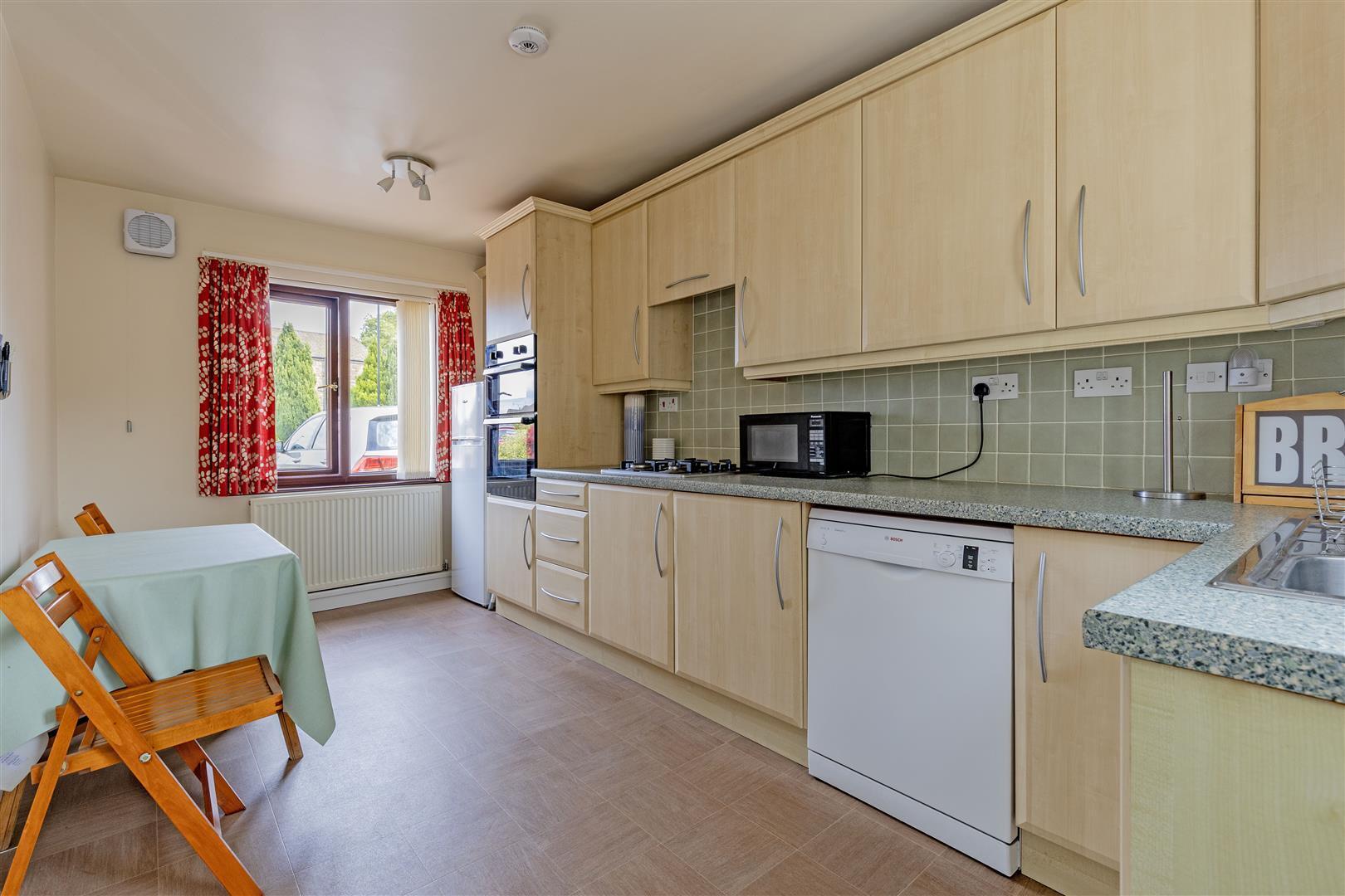 Lomas Close, Stannington, Sheffield Image 10