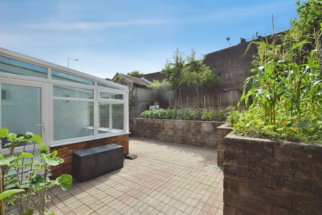 Property photo 18