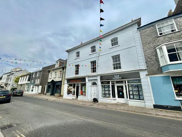 107A Fore Street, Kingsbridge, TQ7 1AB
