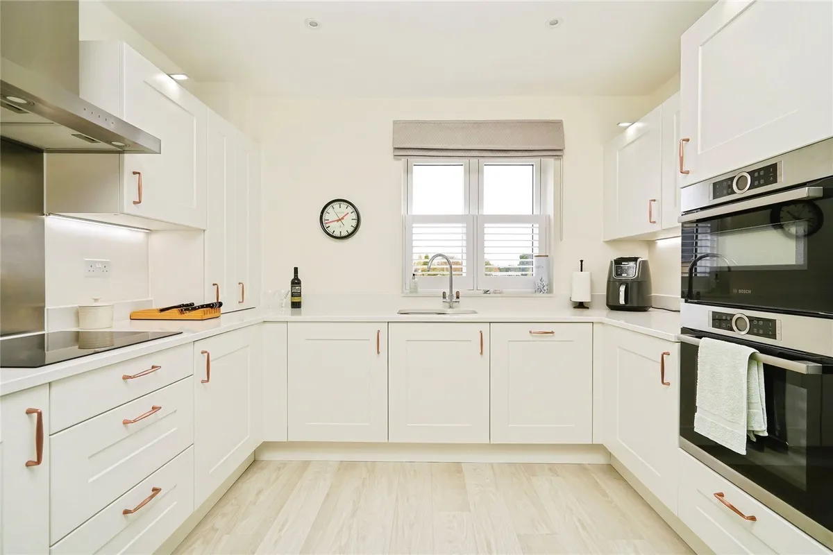 Forest Grove, Burford, Oxfordshire, OX18
