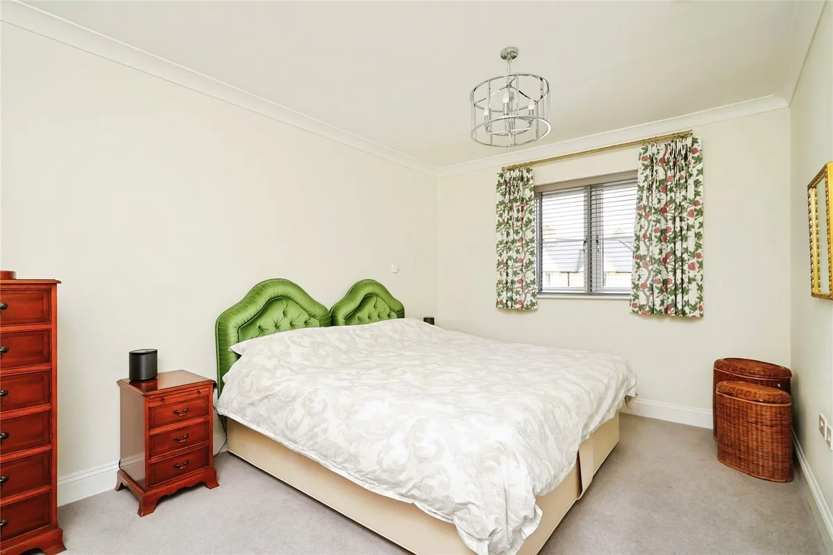 Forest Grove, Burford, Oxfordshire, OX18