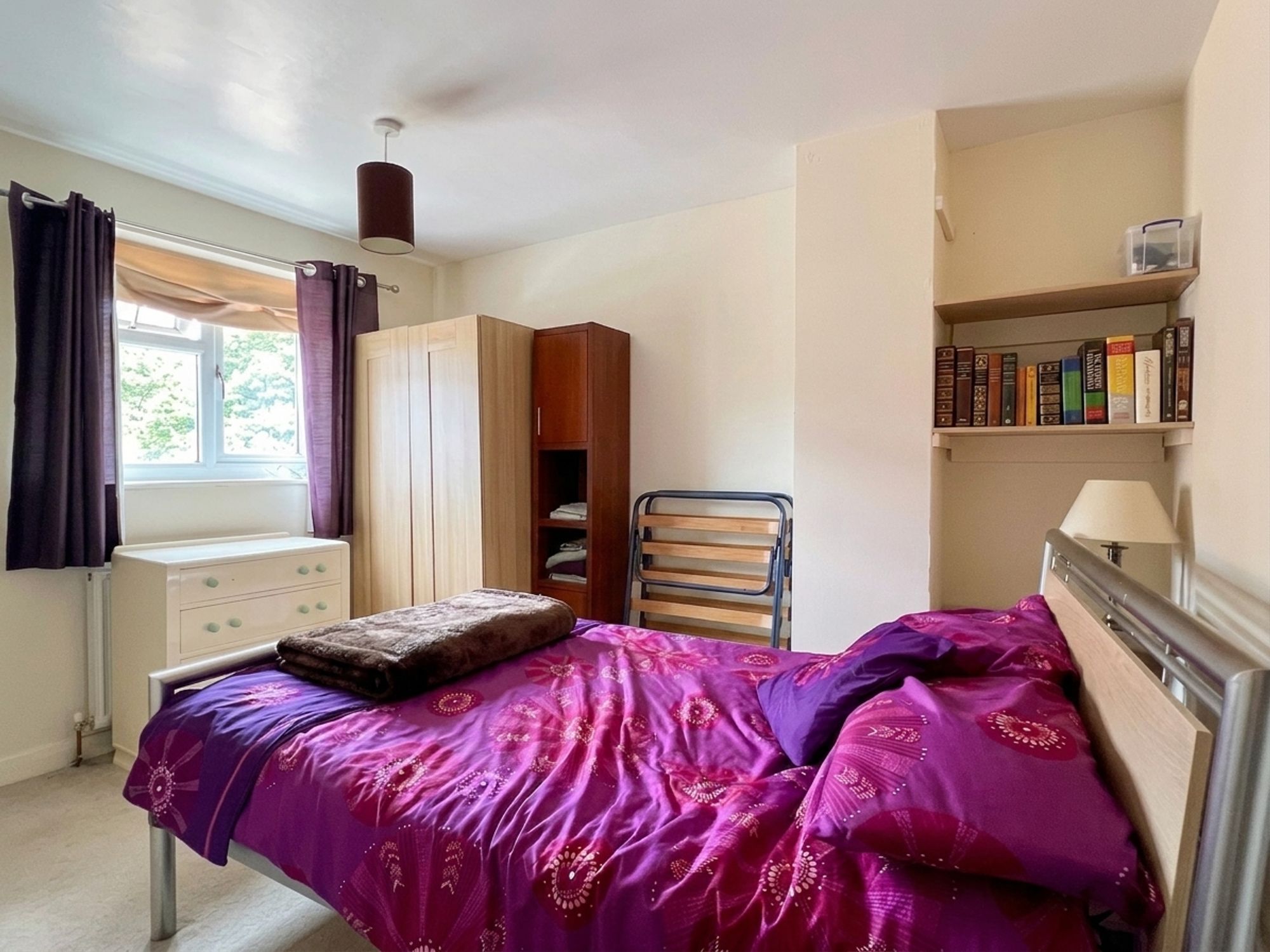 Larch Close, Taunton Image 6