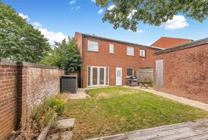 Main property image