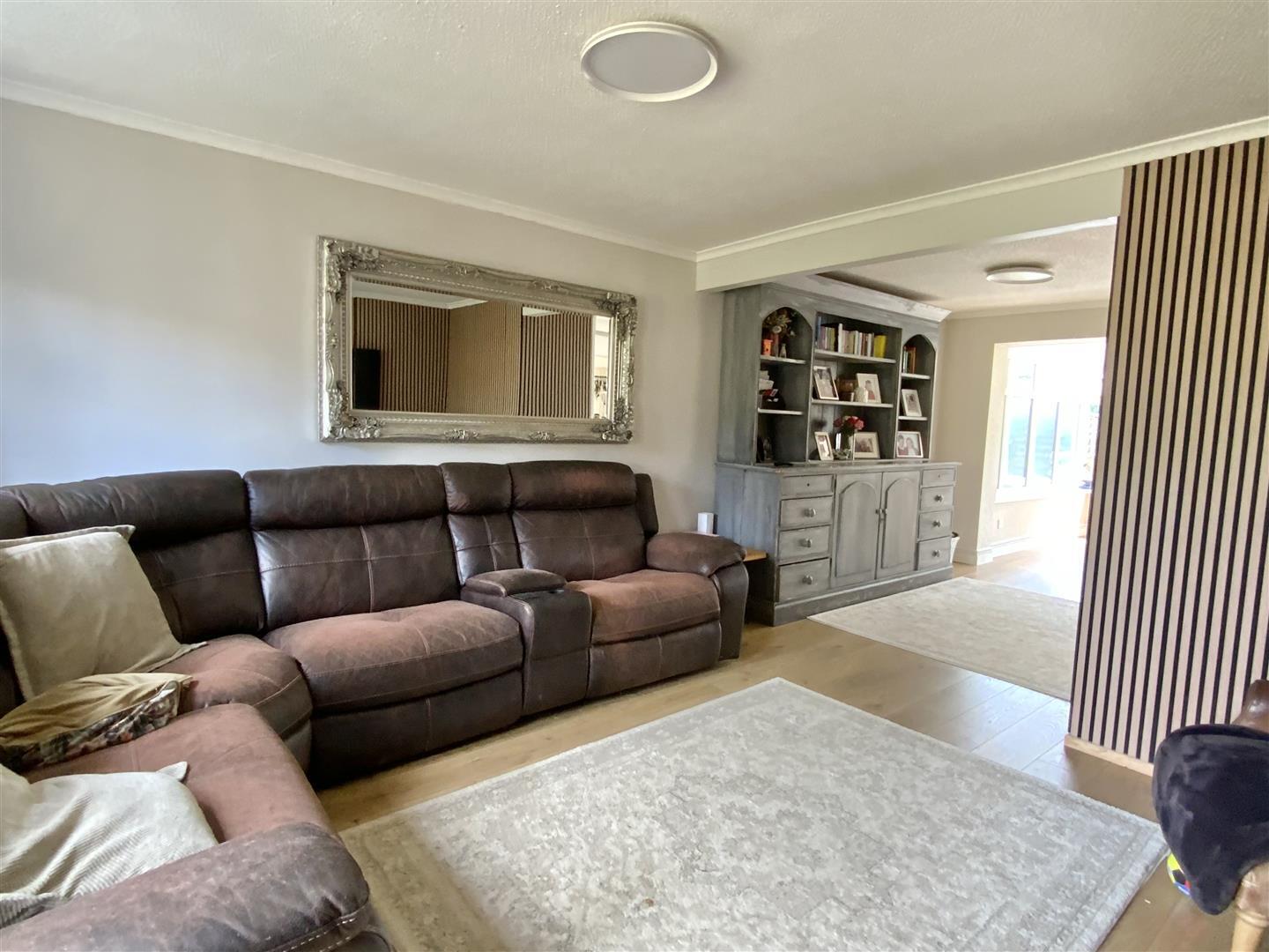 Falcon View, Greens Norton, Towcester Image 4