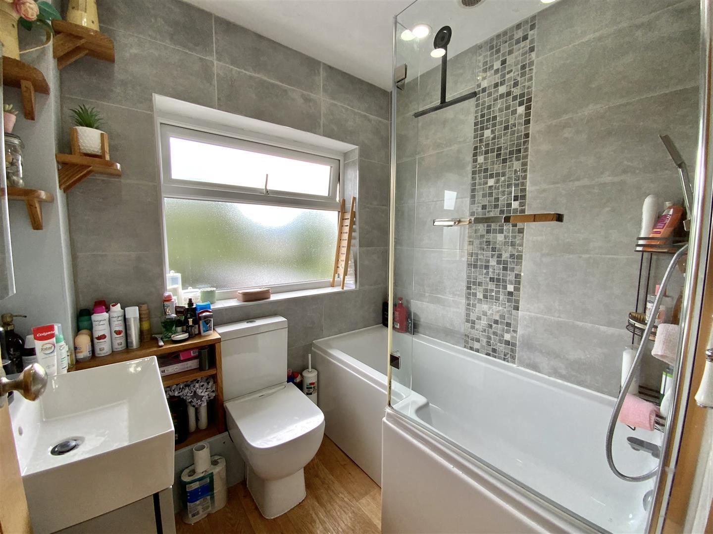 Falcon View, Greens Norton, Towcester Image 12