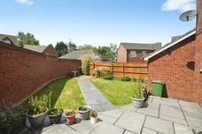 Guardians Close, Tipton
