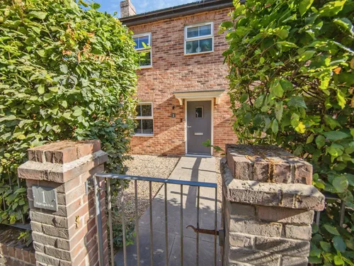 Nightingale Row, Melton, WOODBRIDGEphoto