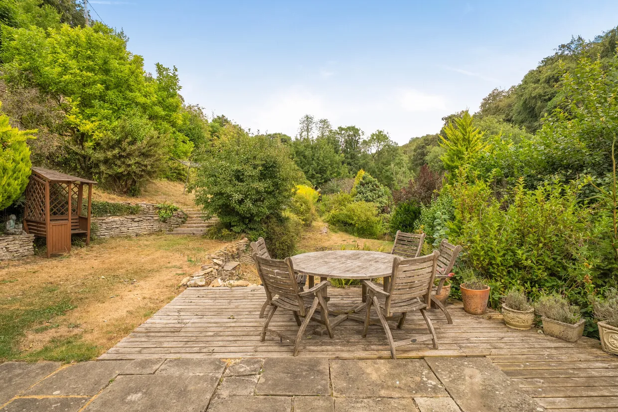 Hartley Bridge, Horsley, GL6 photo 14