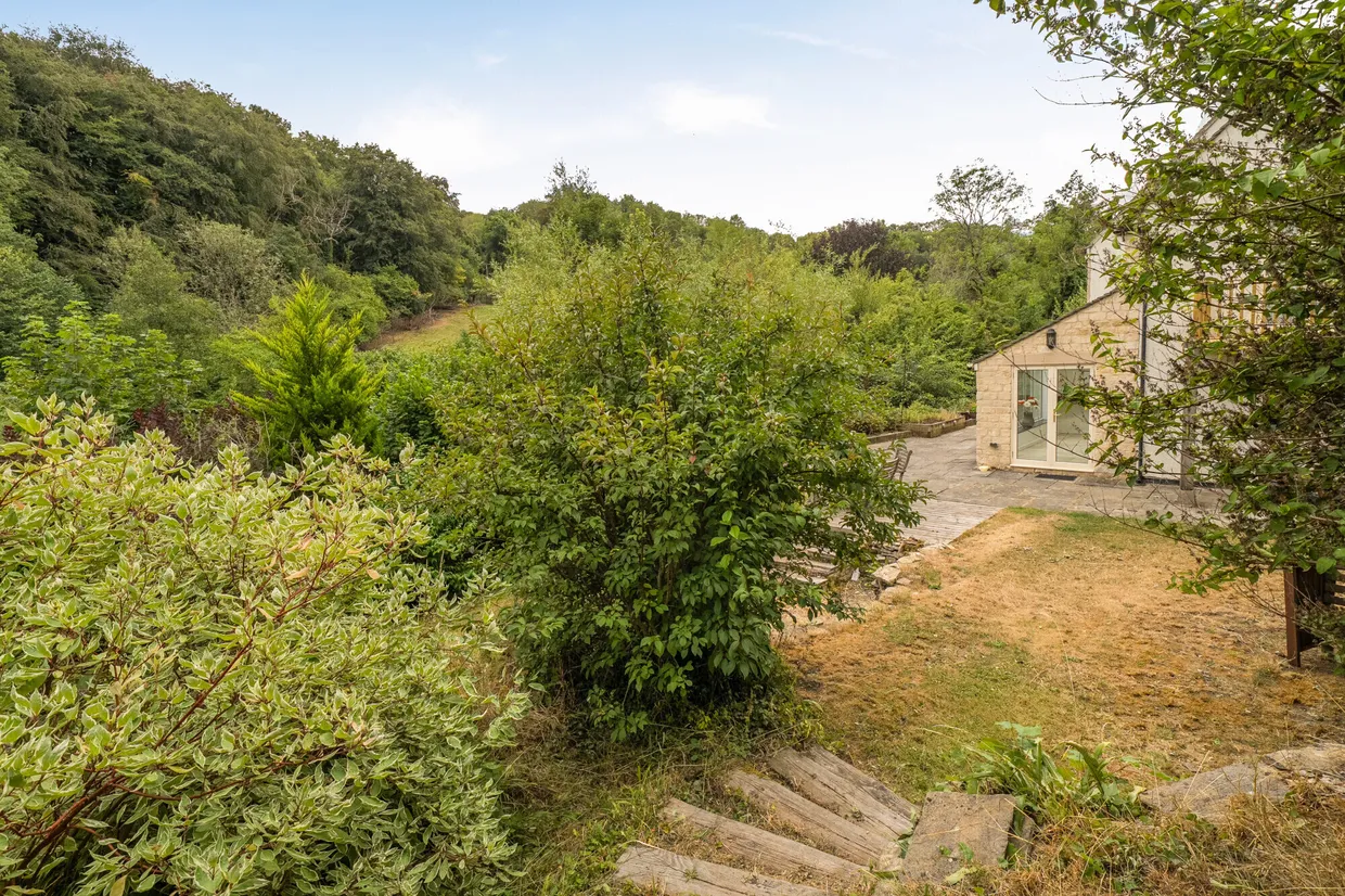 Hartley Bridge, Horsley, GL6 photo 24