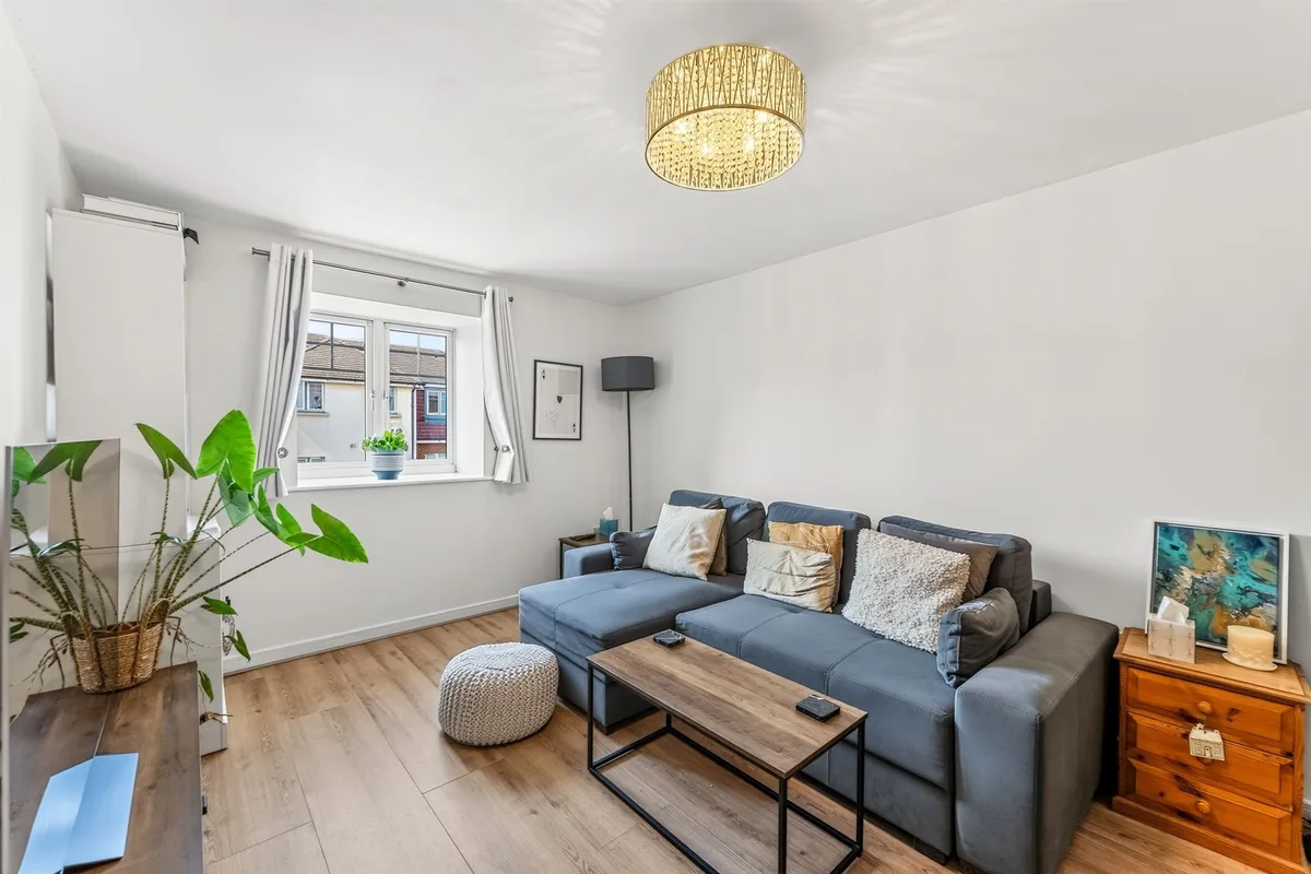 Schoolgate Drive, Morden