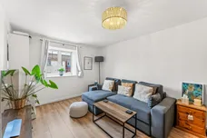 Schoolgate Drive, Morden