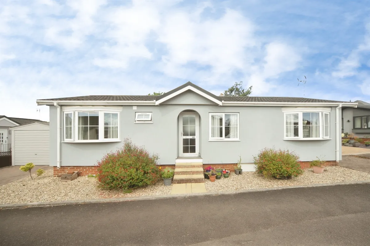 Beauford Park, Norton Fitzwarren, Taunton