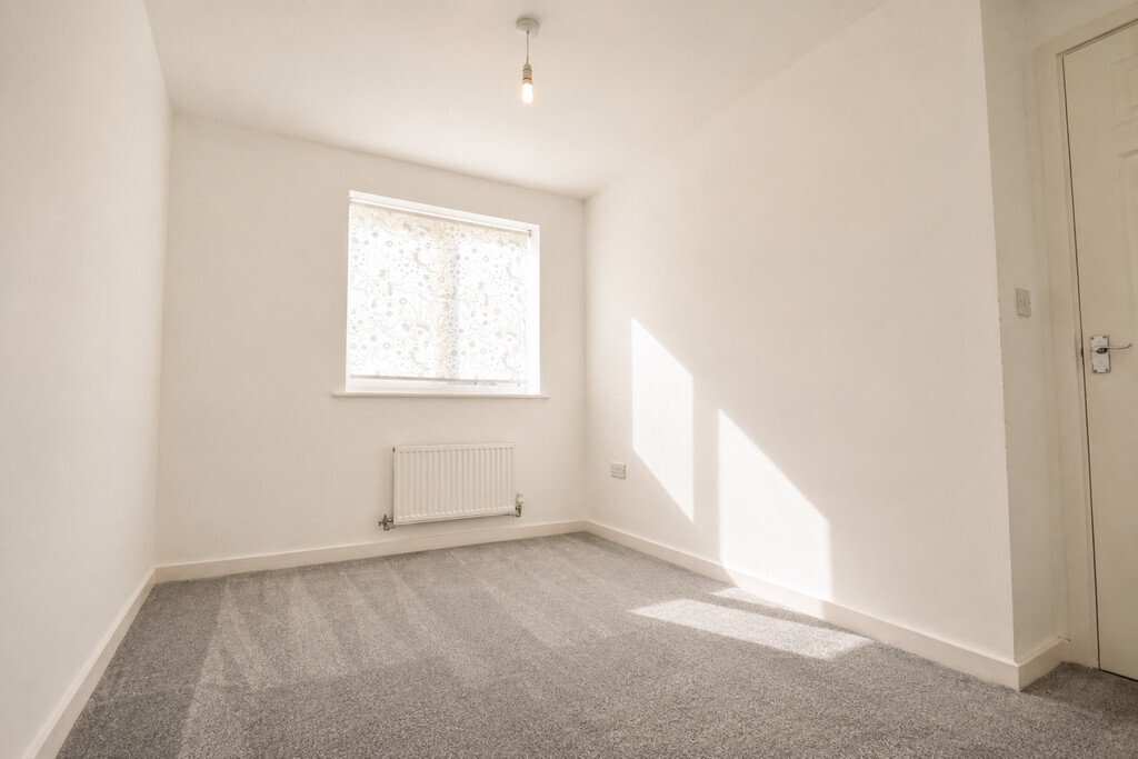 Adams House, 2 Childer Close Image 7