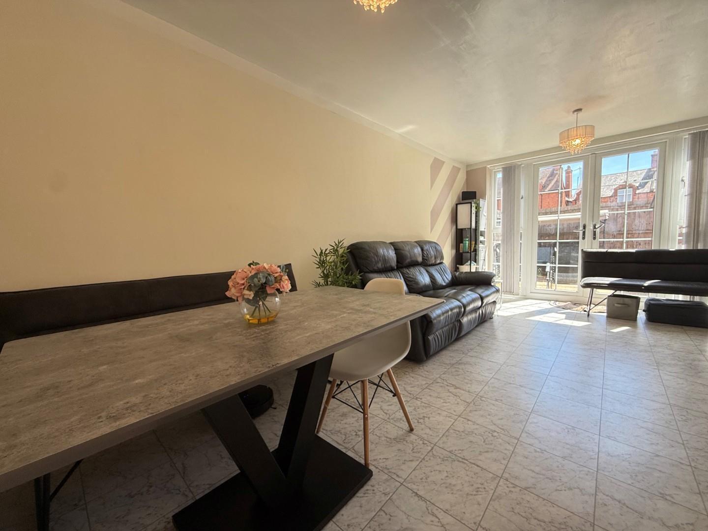 Thenford Mews, Northampton NN1 Image 7