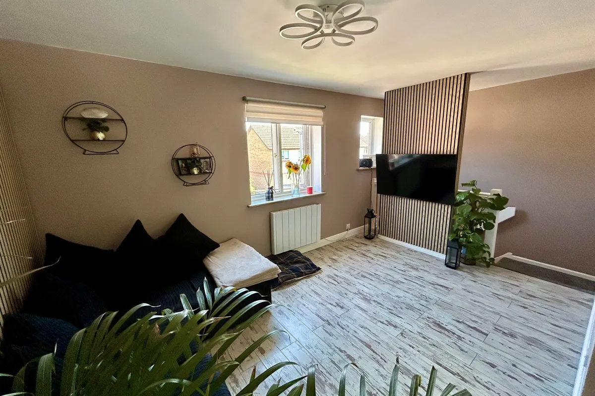 Rupert Close, Devizes