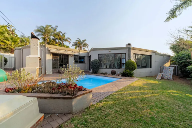 South Africa, Gauteng, Kelly Ridge, Xanada Avenue, 14