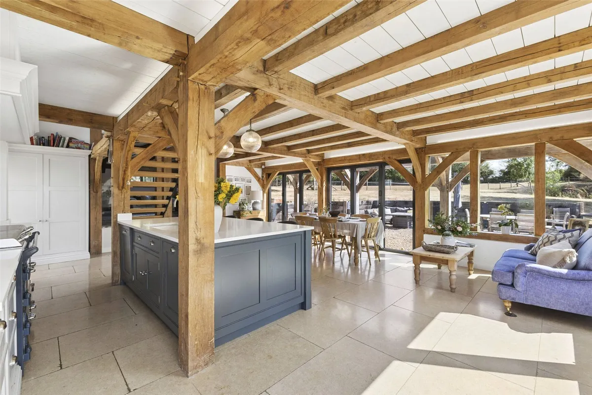 Carpenters Farmhouse, Sherfield On Loddon, RG27