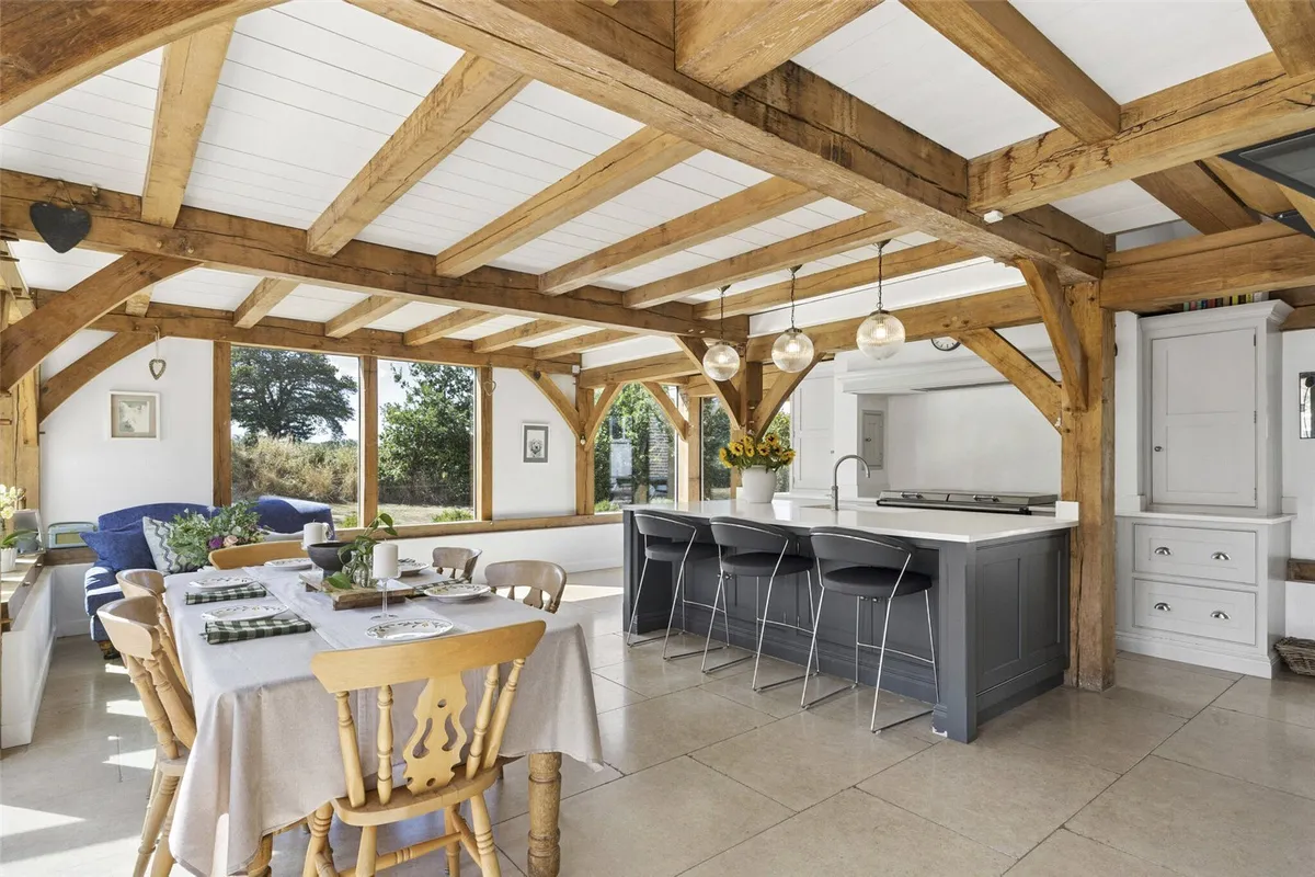 Carpenters Farmhouse, Sherfield On Loddon, RG27