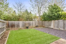 Pearson Close, High Barnet, EN5 photo 9