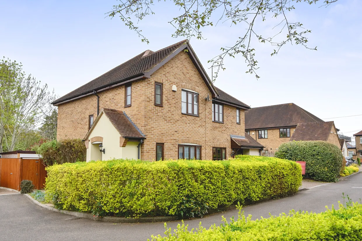 Pearson Close, High Barnet, EN5 photo 12