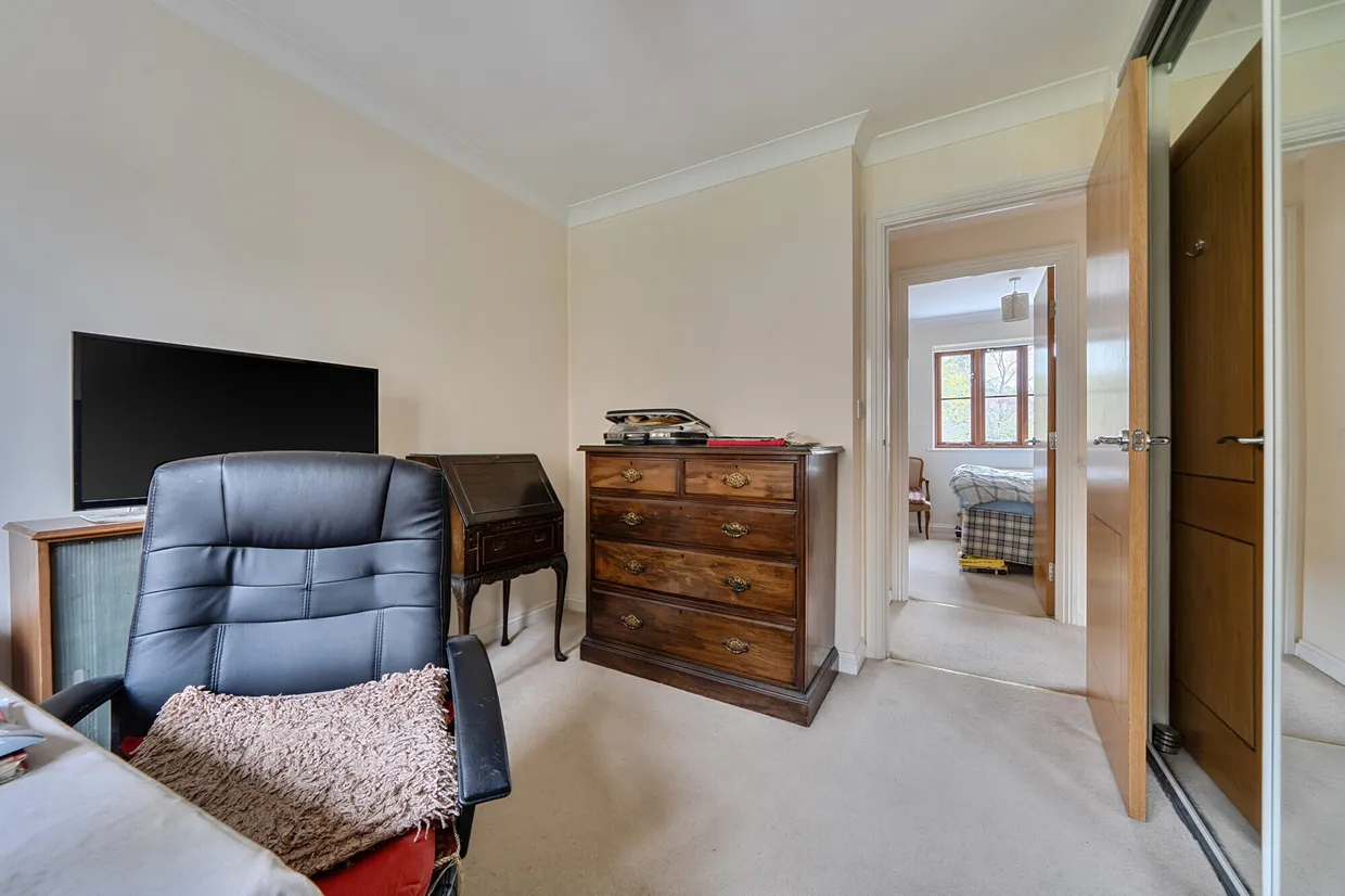 Pearson Close, High Barnet, EN5 photo 14