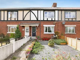 Netheravon Road, Durrington, Salisbury photo