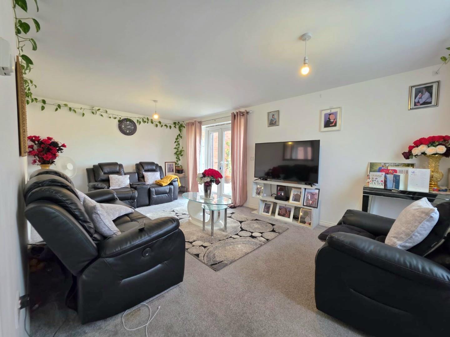 Mayfly Road, Northampton Image 4