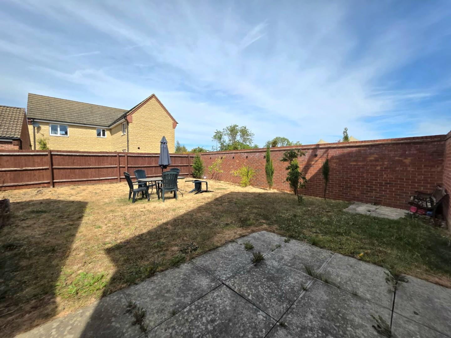 Mayfly Road, Northampton Image 13