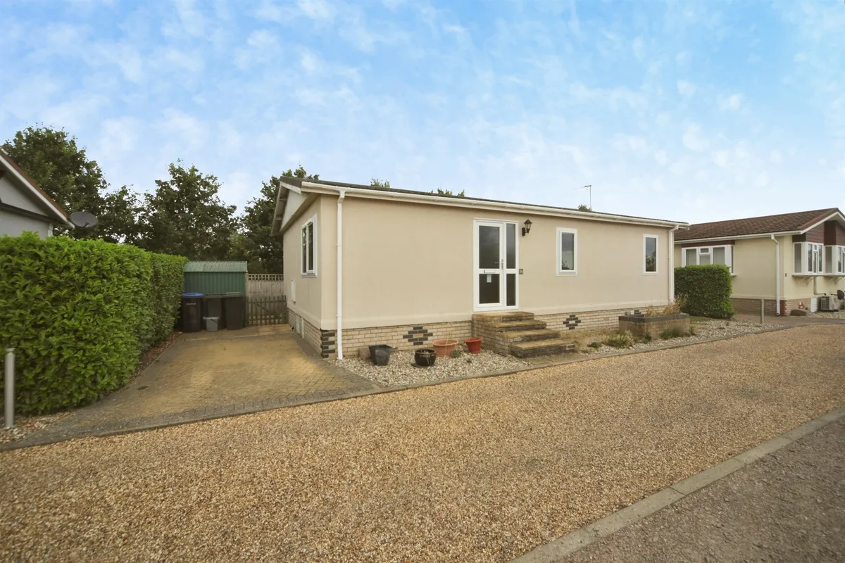 Debenham Corner, Wetheringsett, STOWMARKET