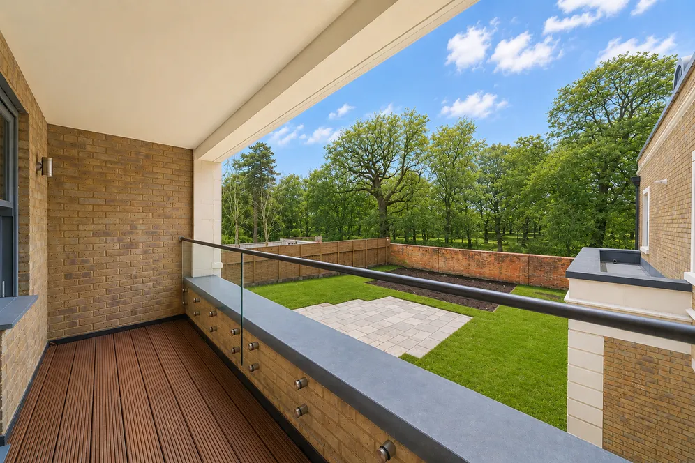 Shalford Lodge, Kingston Hill, Kingston Upon Thames, KT2 photo 8