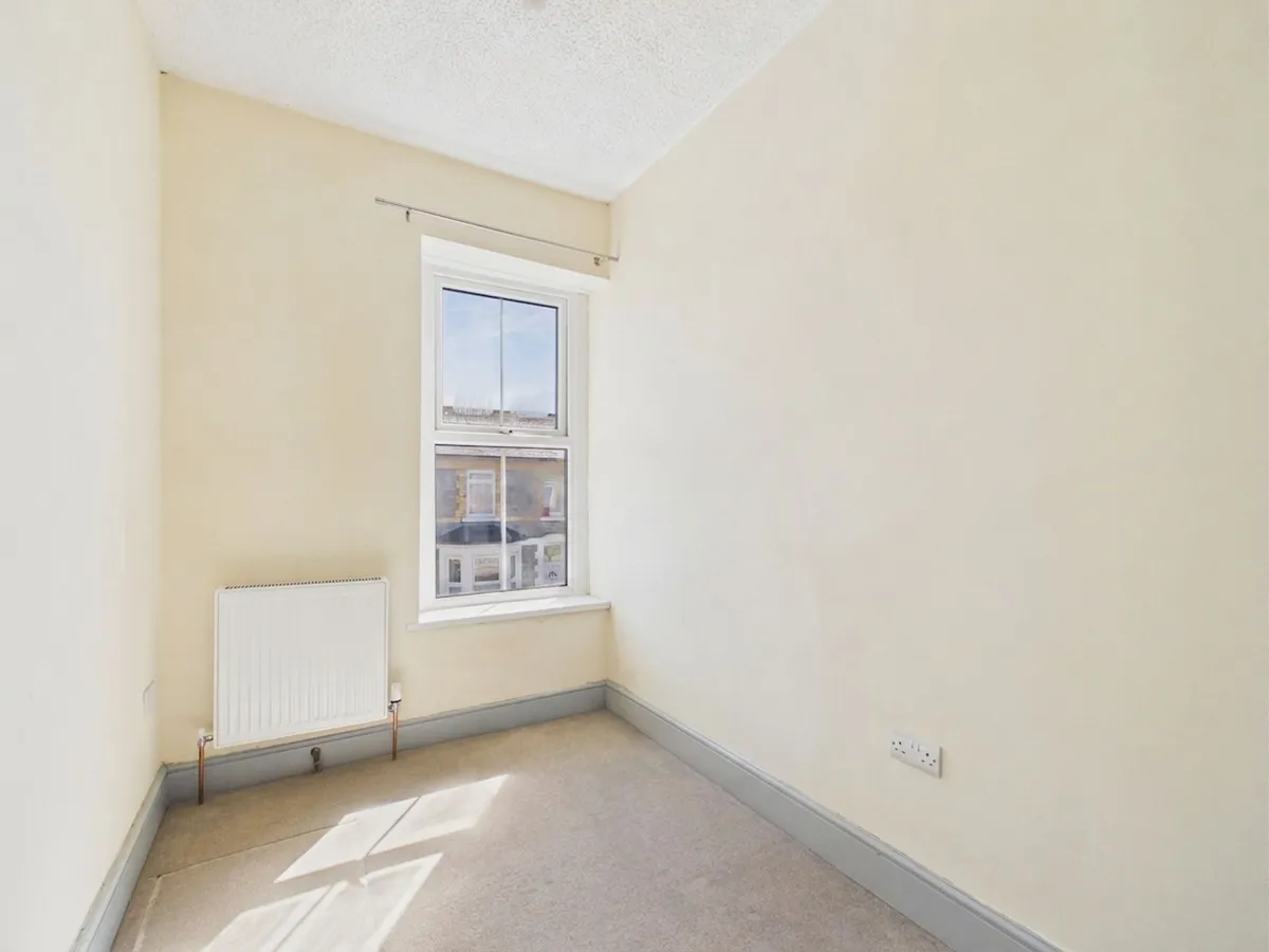 Oban Street, Barry, CF63
