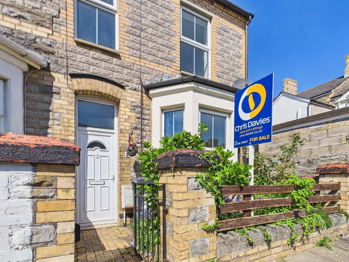 Oban Street, Barry, CF63