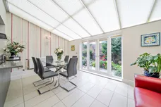 Newbery Close, Caterham, CR3 photo 4