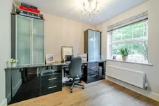 Newbery Close, Caterham, CR3 photo 18