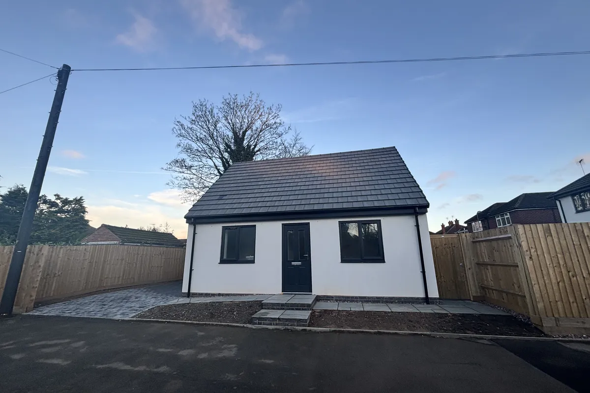 Welbeck Avenue, Burbage, HINCKLEY